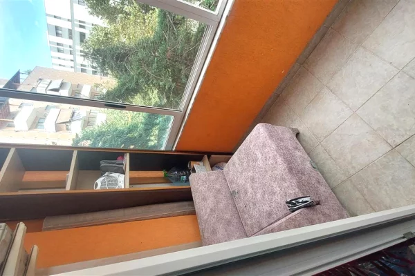 Shtepi me qera Apartament ne Tirane, 1+1, Mobilimi E mobiluar, Pagesa 35,000  Leke.