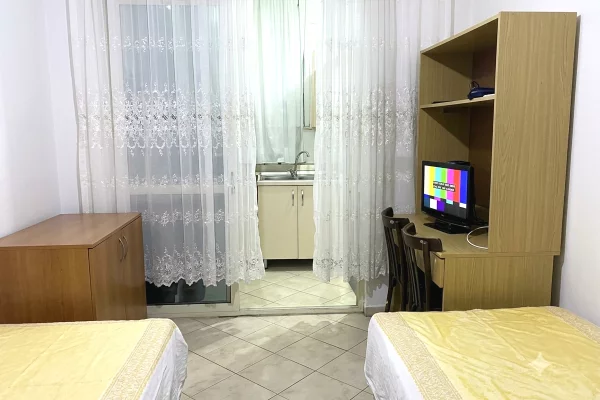 Shtepi me qera Garsoniere ne Tirane - 30,000 Leke