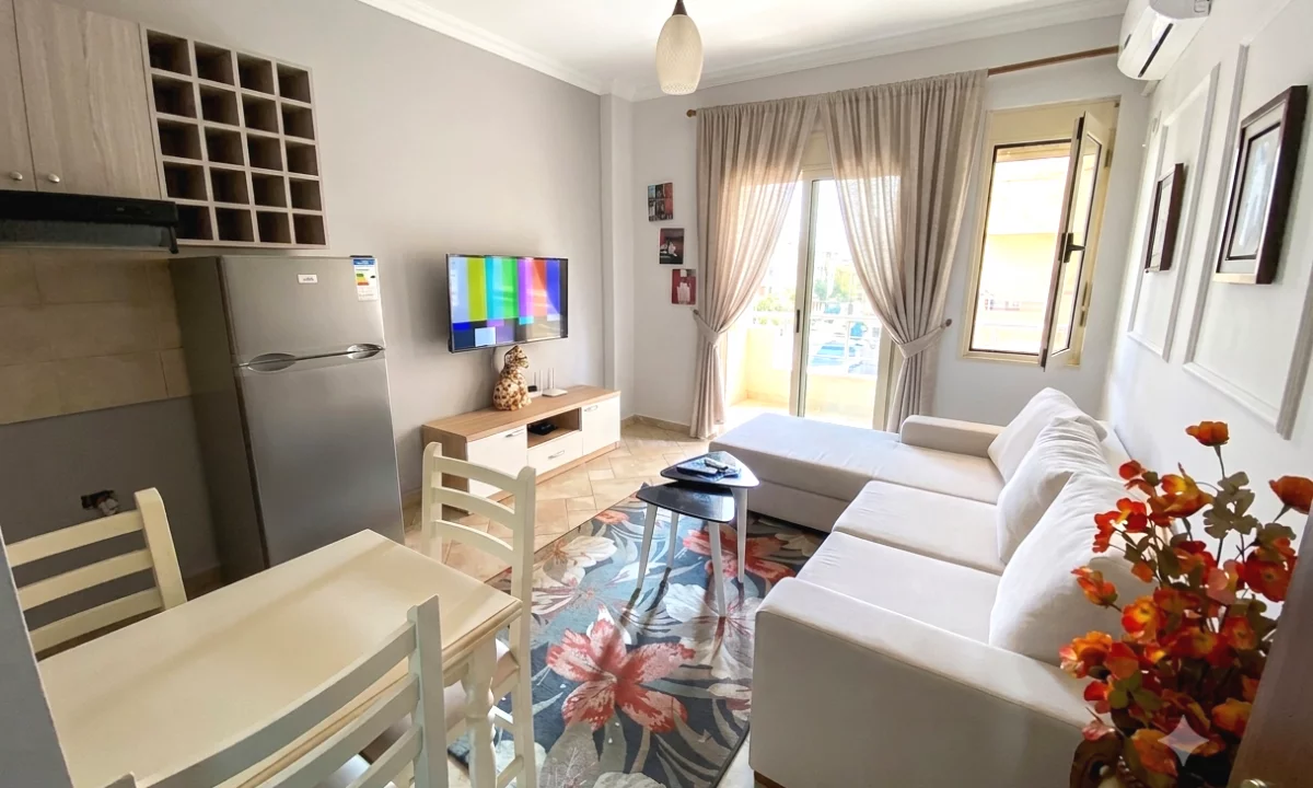 Shtepi me qera Apartament ne Tirane, 1+1, Mobilimi E mobiluar, Pagesa 60,000  Leke.