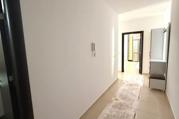 Shtepi me qera Apartament ne Tirane, 2+1, Mobilimi E mobiluar, Pagesa 75,000  Leke.