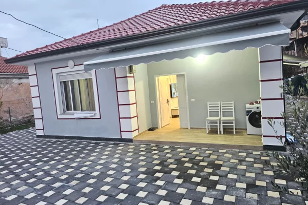 Shtepi me qera 1+1 ne Tirane - 45,000 Leke