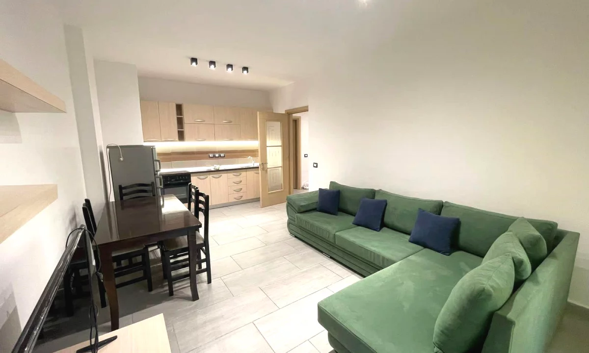 House for Rent Apartment in Tirana, 1+1, Furniture Furnished, Payment 45,000  Leke.