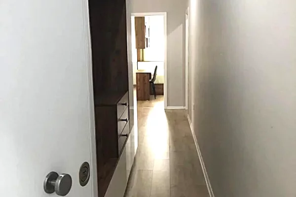 Shtepi me qera Apartament ne Tirane, 2+1, Mobilimi E mobiluar, Pagesa 55,000  Leke.