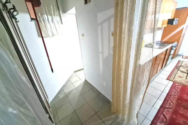 Shtepi me qera Apartament ne Tirane, 1+1, Mobilimi E mobiluar, Pagesa 47,000  Leke.