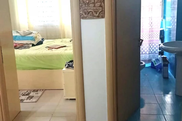 Shtepi me qera Apartament ne Tirane, 1+1, Mobilimi E mobiluar, Pagesa 43,000  Leke.