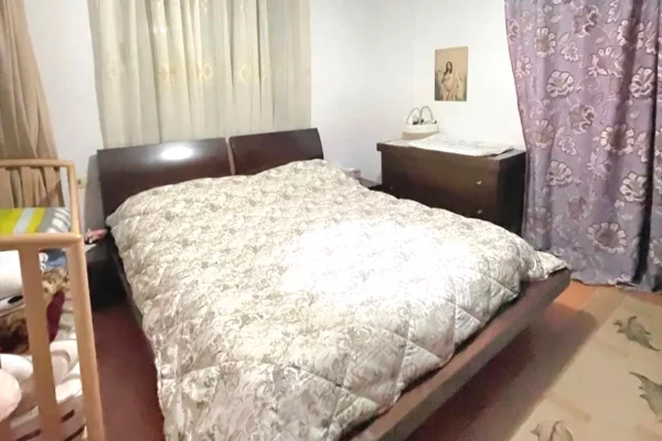 Shtepi me qera Apartament ne Tirane, 2+1, Mobilimi E mobiluar, Pagesa 45,000  Leke.