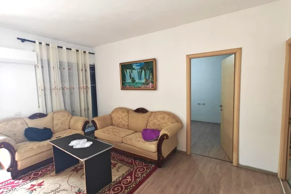 House for Rent 2+1 in Tirana - 40,000 Leke