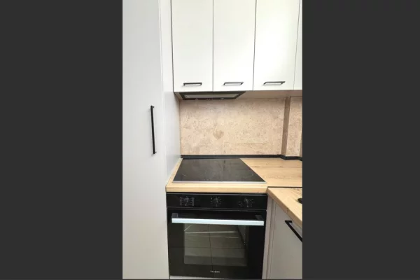 Shtepi me qera Apartament ne Tirane, 1+1, Mobilimi E mobiluar, Pagesa 55,000  Leke.