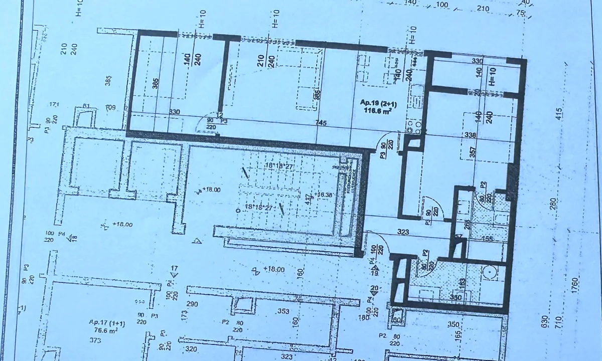 Shtepi ne shitje Apartament ne Tirane, 2+1, Mobilimi Bosh, pa mobiluar, Pagesa 175,000  Euro.