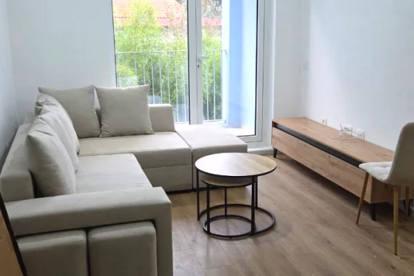 Jepet apartament me qera 1+1, Kompleksi OxA