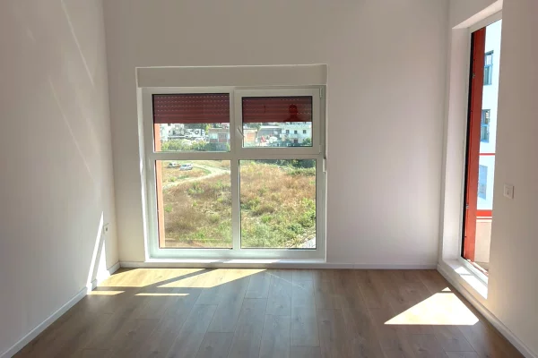 Shitet apartament 1+1, Rezidenca Kadiu, Ali Demi