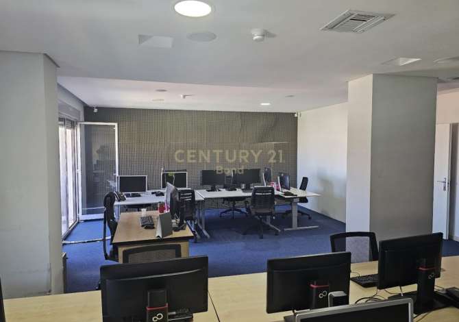 AMBIENT ZYRASH ME QIRA ISH BLLOKU