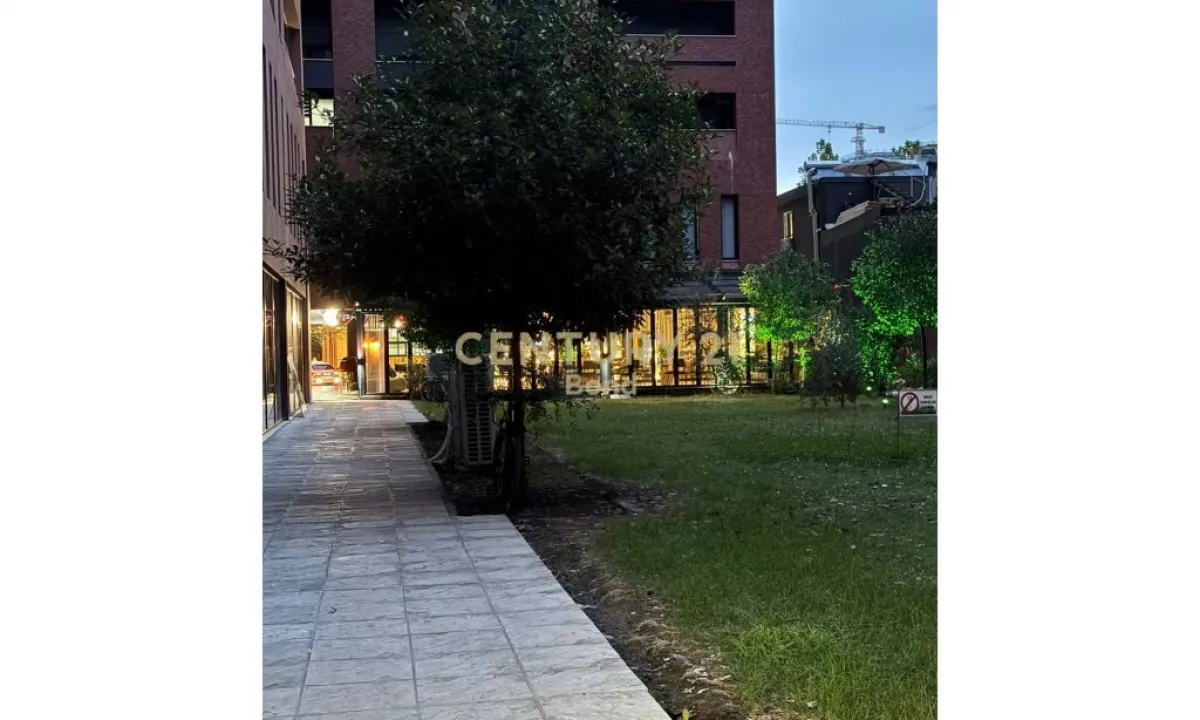 Jepet me qera Bar-Caffe prane ish Hipotekes