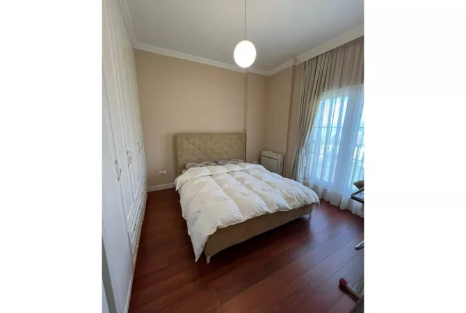 Shtepi ne shitje Apartament ne Tirane, 2+1, Mobilimi E mobiluar, Pagesa 270,000  Euro.