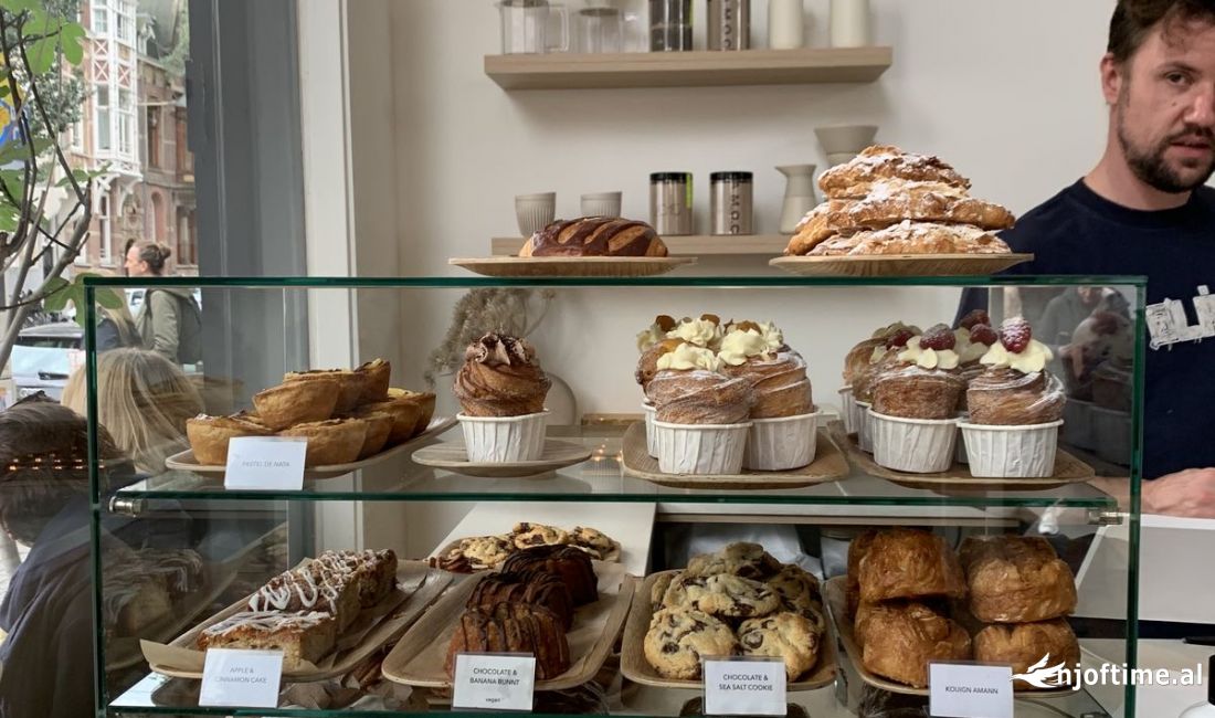 Furre Buke me qera ne Kamez biznesi eshte gati vendodhje shume e mire!