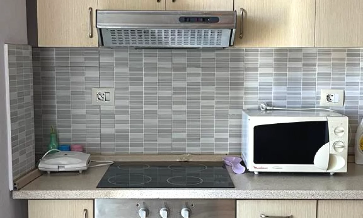 Shtepi me qera Apartament ne Tirane, 1+1, Mobilimi E mobiluar, Pagesa 400  Euro.