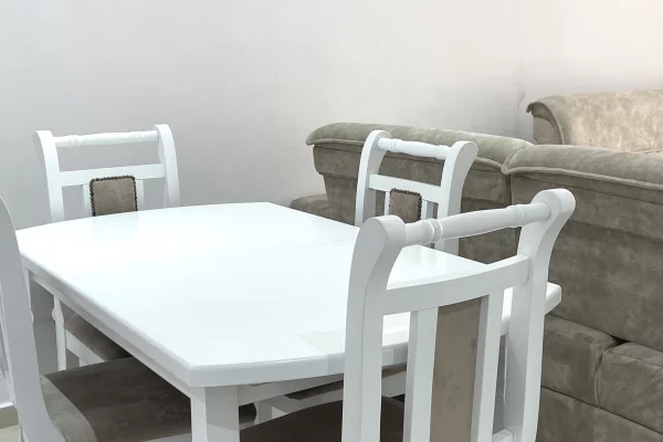 Shtepi me qera Apartament ne Tirane, 2+1, Mobilimi E mobiluar, Pagesa 800  Euro.