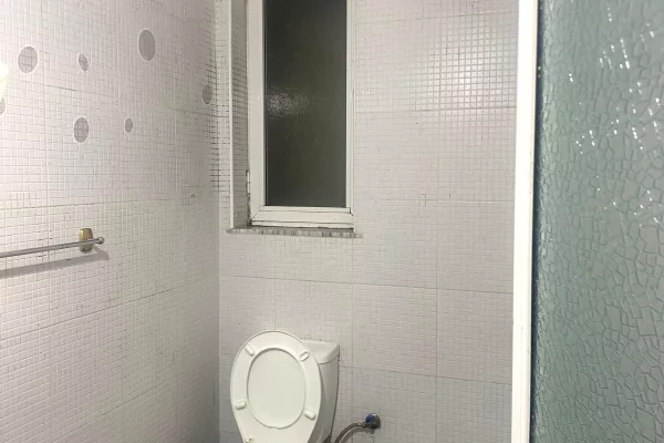 Shtepi me qera Apartament ne Tirane, 1+1, Mobilimi E mobiluar, Pagesa 30,000  Leke.