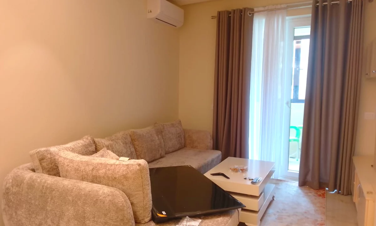 Shtepi me qera Apartament ne Tirane, 1+1, Mobilimi E mobiluar, Pagesa 45,000  Leke.