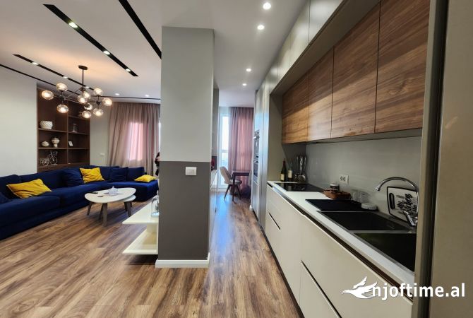 Shtepi me qera Apartament ne Tirane, 3+1, Mobilimi E mobiluar, Pagesa 1,500  Euro.