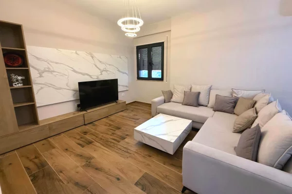 House for Rent 2+1 in Tirana - 650 Euro