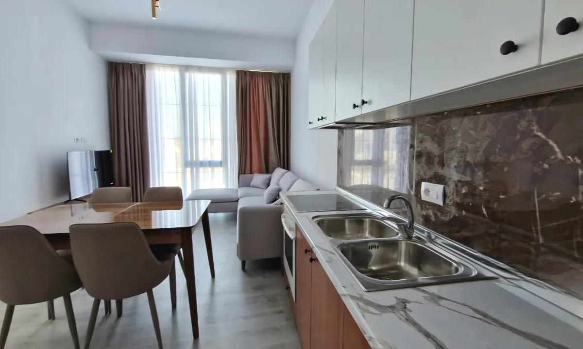 Shtepi me qera Apartament ne Tirane, 1+1, Mobilimi E mobiluar, Pagesa 46,000  Leke.
