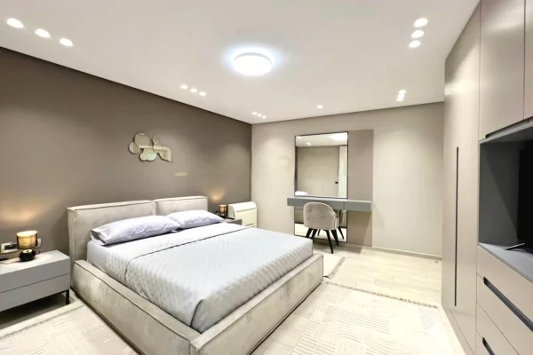 Shtepi me qera Apartament ne Tirane, 2+1, Mobilimi E mobiluar, Pagesa 800  Euro.