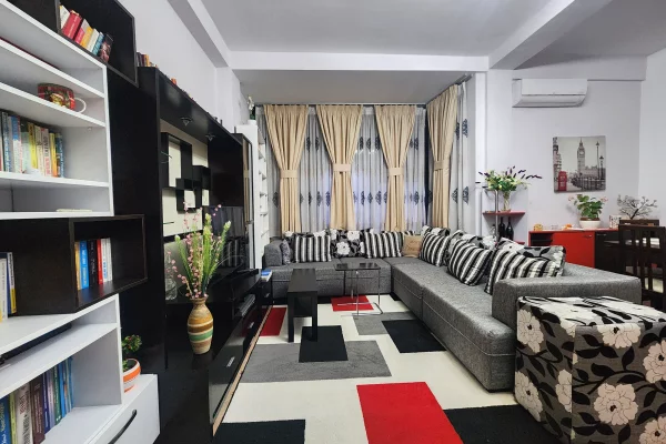 Casa in affitto 2+1 a Tirana - 55,000 Leke