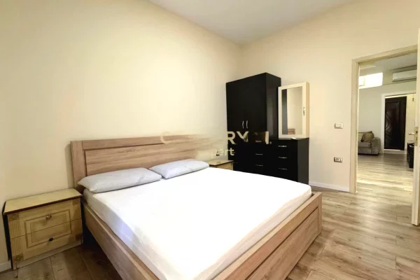 Shtepi me qera Apartament ne Tirane, 2+1, Mobilimi E mobiluar, Pagesa 600  Euro.