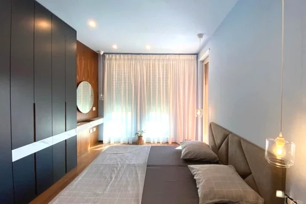 Shtepi me qera Apartament ne Tirane, 1+1, Mobilimi E mobiluar, Pagesa 900  Euro.