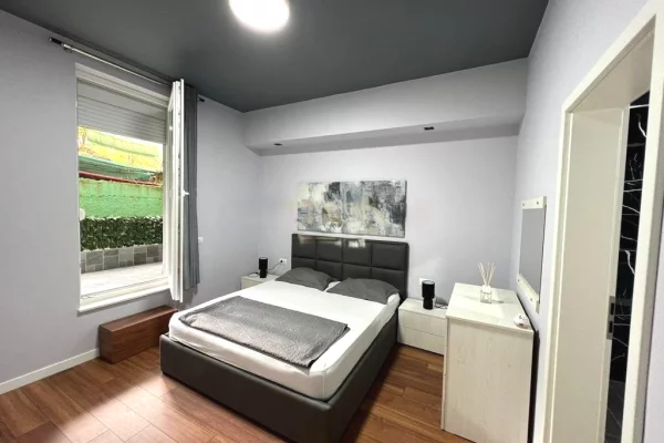 Shtepi me qera Apartament ne Tirane, 2+1, Mobilimi E mobiluar, Pagesa 700  Euro.