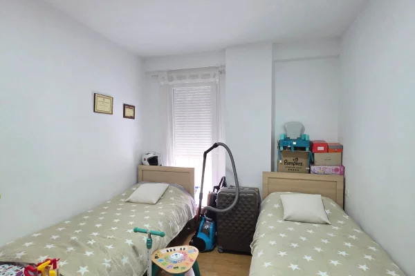 Shtepi me qera Apartament ne Tirane, 2+1, Mobilimi E mobiluar, Pagesa 600  Euro.