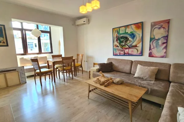 Apartment for sale in Tirana 1+1, In Part