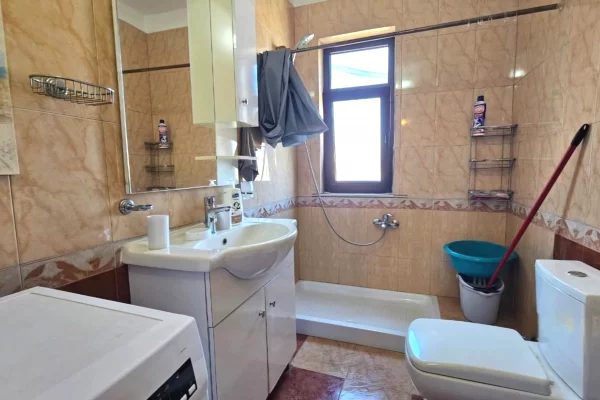 Apartment for sale in Tirana 1+1, In Part