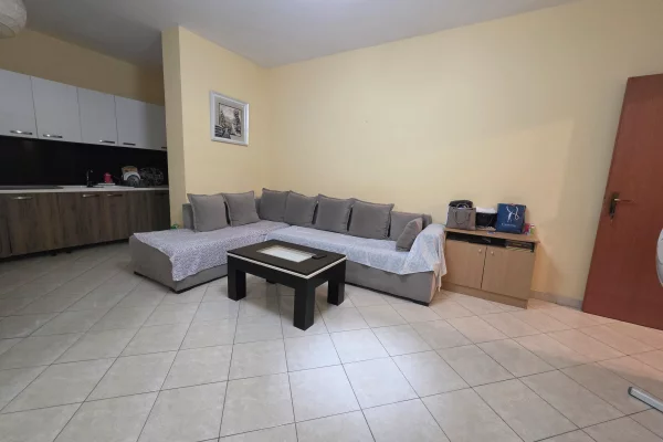 Jepet apartament 2+1 per qera ne Fresk!