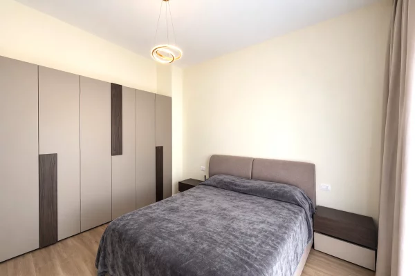 Shtepi me qera Apartament ne Tirane, 1+1, Mobilimi E mobiluar, Pagesa 70,000  Leke.
