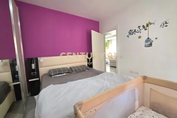 Shtepi me qera Apartament ne Tirane, 2+1, Mobilimi E mobiluar, Pagesa 700  Euro.