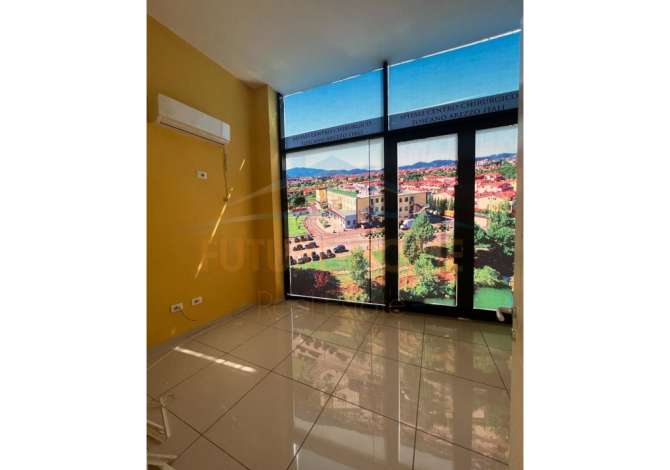 Qera, Ambient Biznesi, Qender Tirane