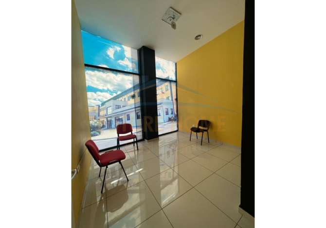 Qera, Ambient Biznesi, Qender Tirane