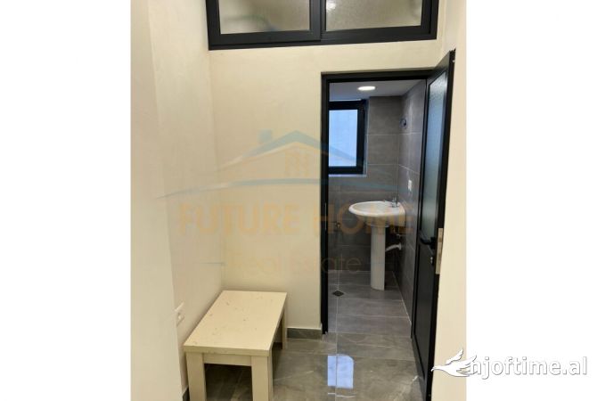 Business Property in Sale 1+1 in Tirana - 530,000 Euro