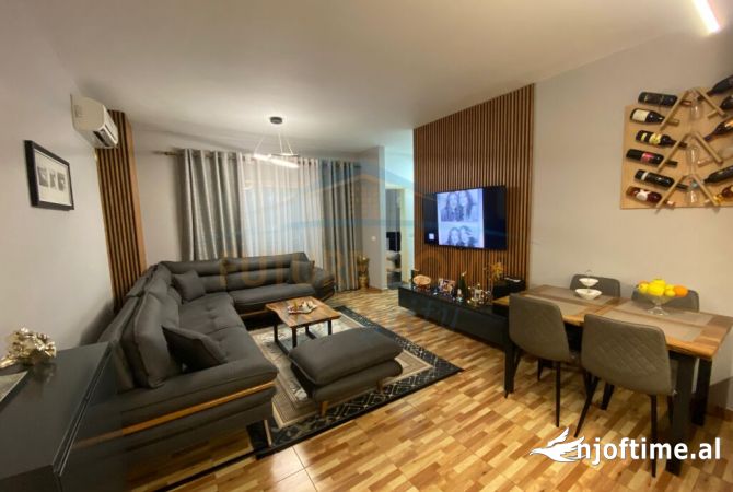 Super Apartament 1+1 per Qera tek Rruga e Dibrës, Tiranë.