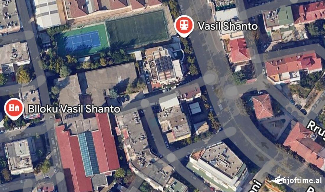 Ambient per Shitje tek Vasil Shanto, Tirane.