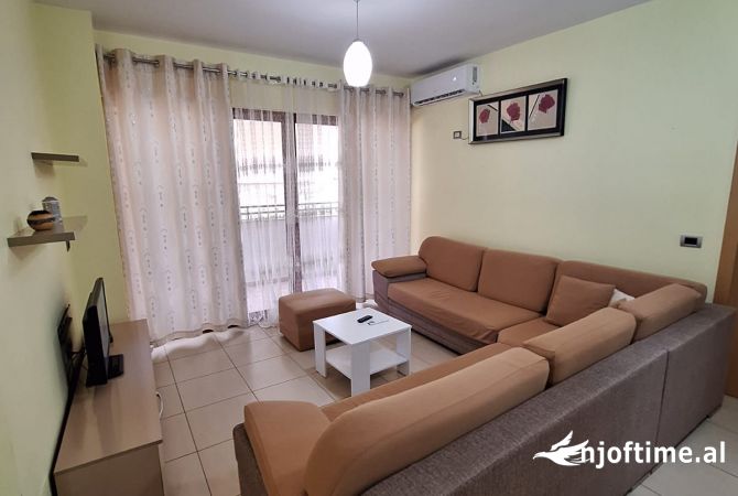 House for Rent 3+1 in Tirana - 380 Euro