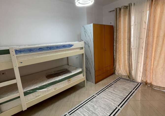 Shtepi ne shitje Apartament ne Tirane, 2+1, Mobilimi E mobiluar, Pagesa 115,000  Euro.