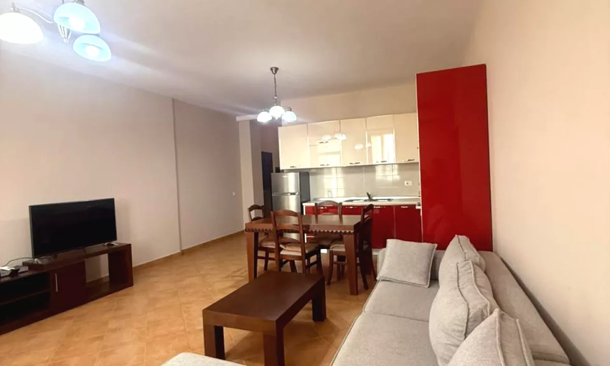Shtepi me qera Apartament ne Tirane, 2+1, Mobilimi E mobiluar, Pagesa 60,000  Leke.