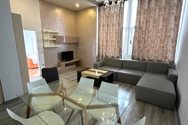House for Rent 1+1 in Tirana - 30,000 Leke