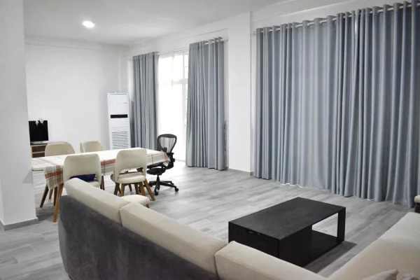 Shtepi me qera Apartament ne Tirane, 4+1, Mobilimi E mobiluar, Pagesa 1,500  Euro.