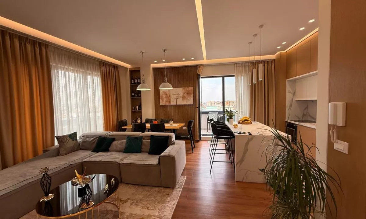 Shtepi ne shitje Apartament ne Tirane, 2+1, Mobilimi E mobiluar, Pagesa 345,000  Euro.