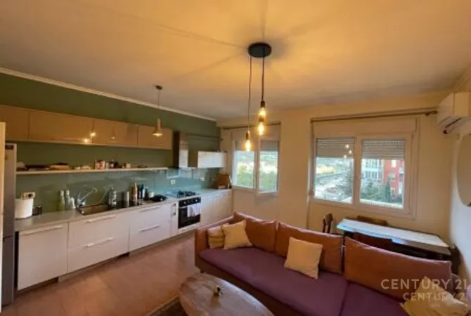 Shtepi ne shitje 2+1 ne Tirane - 250,000 Euro