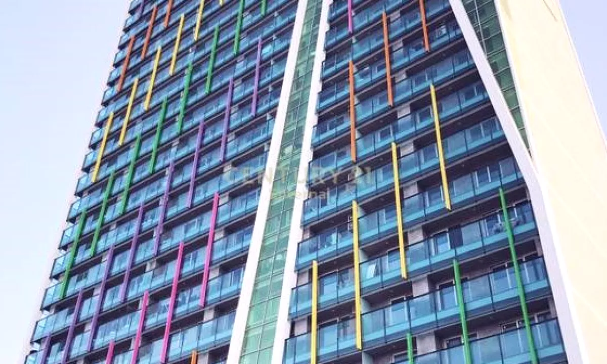 Jepet zyre me qira 356meter /2 tek Ambasador 3!